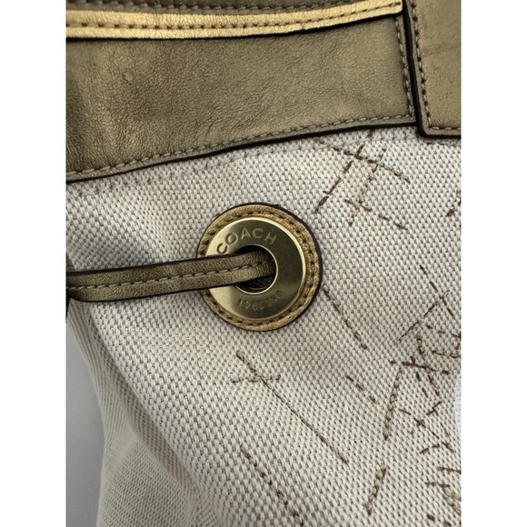 Unique Coach Audrey Canvas Limited Edition Tote bag w/ Jeweled Starfish 17024 - Picture 5 of 15